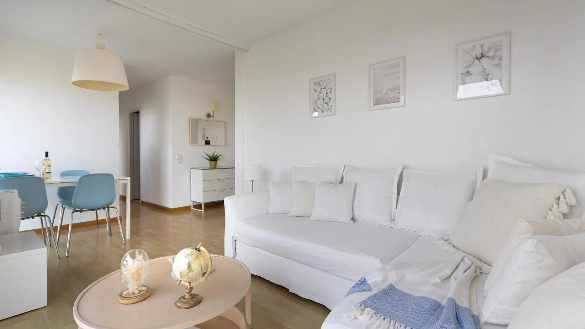 Bright Apartment In Gava Mar