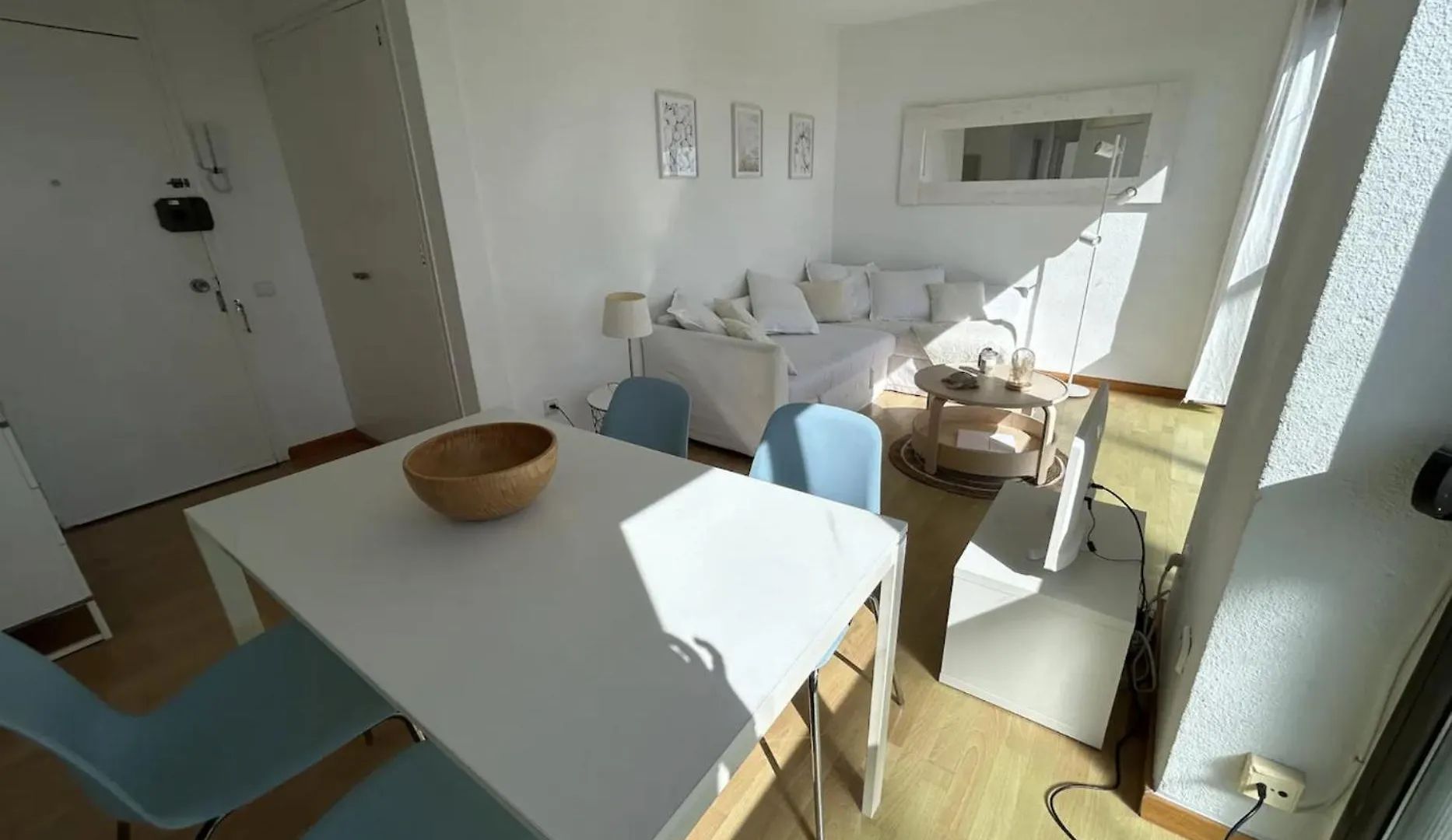 Bright Apartment In Gava Mar 0*,